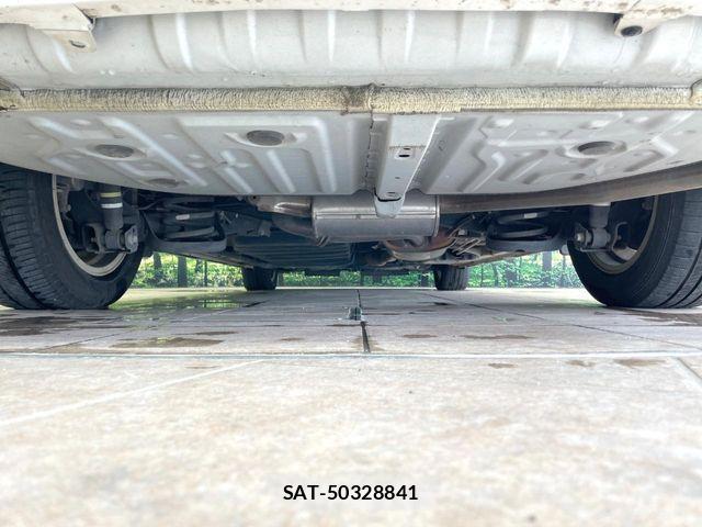Toyota VOXY 2015-05 7621226-18