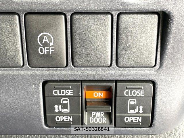 Toyota VOXY 2015-05 7621226-5