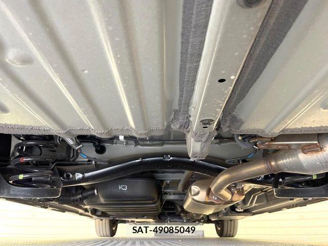 Toyota VOXY 2024-12 7621176-18