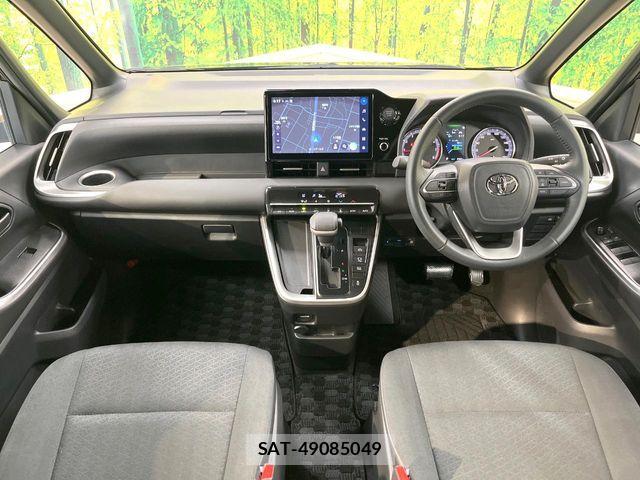 Toyota VOXY 2024-12 7621176-1