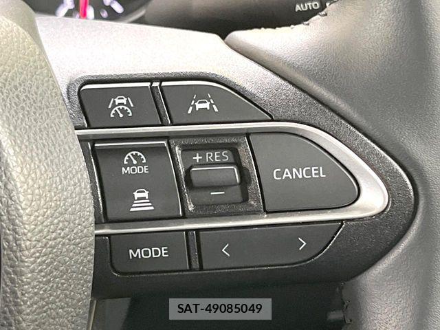 Toyota VOXY 2024-12 7621176-4