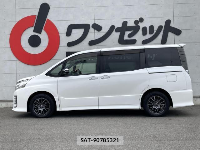 Toyota VOXY 2015-09 7621223-18