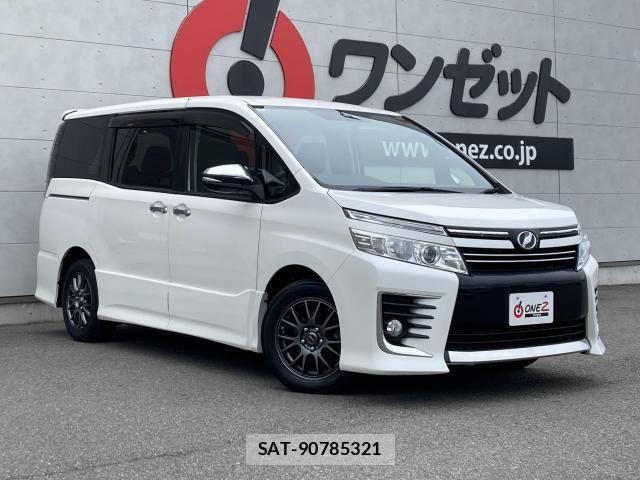 Toyota VOXY 2015-09 7621223-3