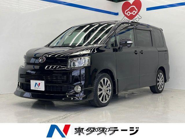 Toyota VOXY 2007-10 7621240-0