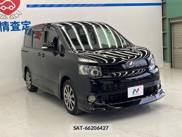 Toyota VOXY 2007-10 7621240-15
