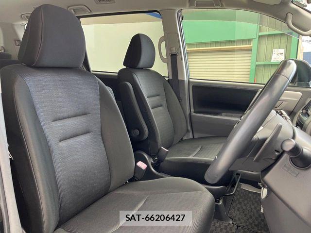 Toyota VOXY 2007-10 7621240-7
