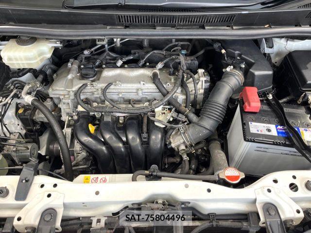 Toyota VOXY 2017-06 7621228-17