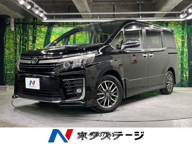 Toyota VOXY 2016-10 7621211-0