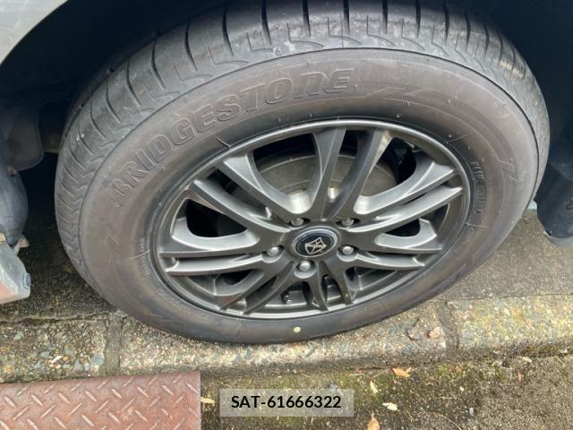 Toyota VOXY 2009-12 7621253-3