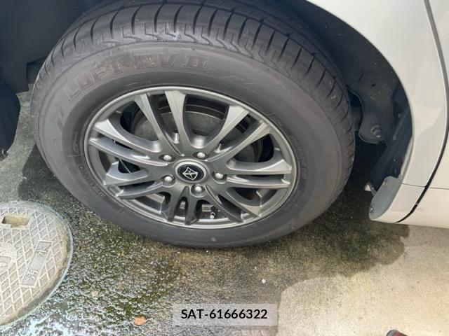 Toyota VOXY 2009-12 7621253-5