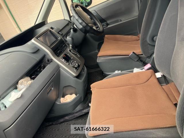 Toyota VOXY 2009-12 7621253-8