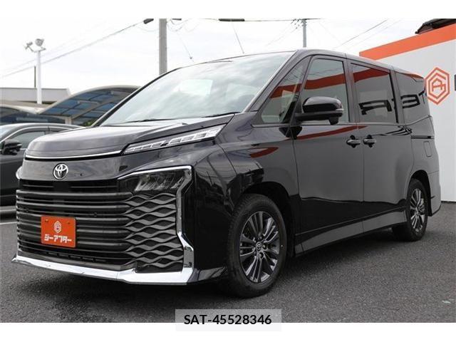 Toyota VOXY 2023-05 7621189-24