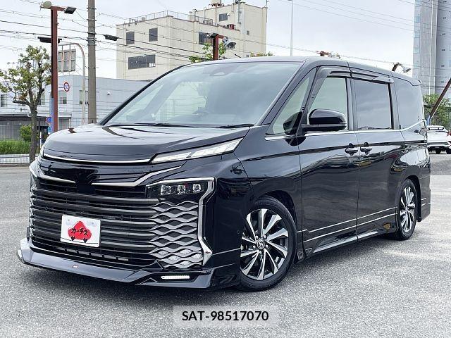 Toyota VOXY 2022-09 7621177-0