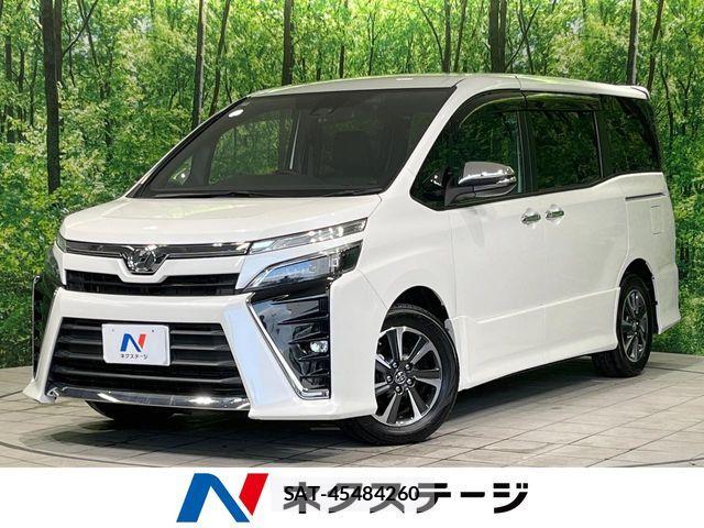 Toyota VOXY 2018-03 7621191-0