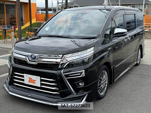 Toyota VOXY 2019-08 7621196-9