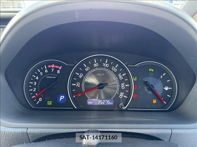 Toyota VOXY 2021-02 7621192-13