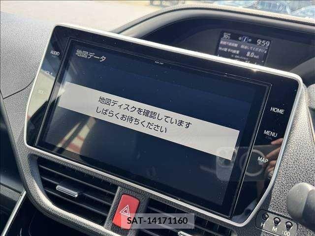 Toyota VOXY 2021-02 7621192-19