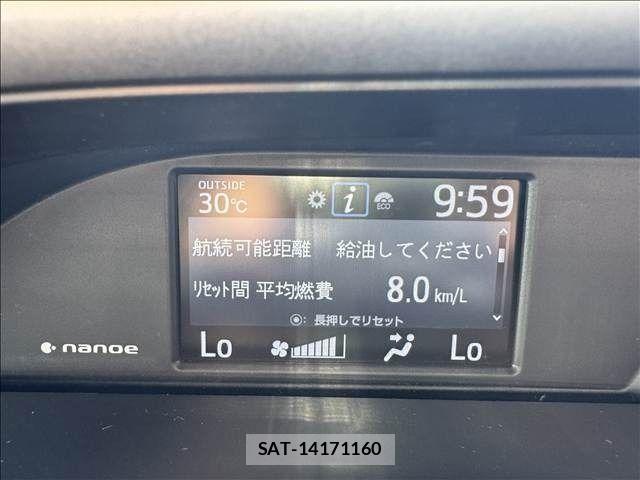 Toyota VOXY 2021-02 7621192-23