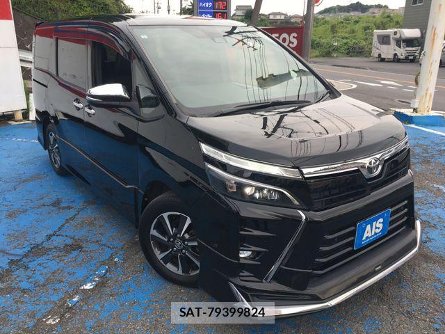 Toyota VOXY 2021-03 7621207-4