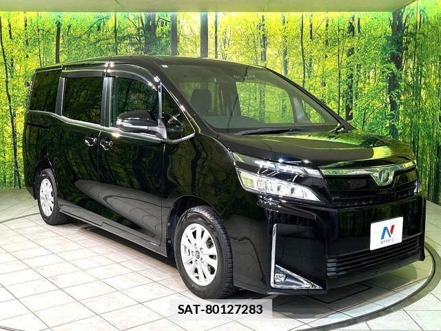 Toyota VOXY 2018-08 7730611-15
