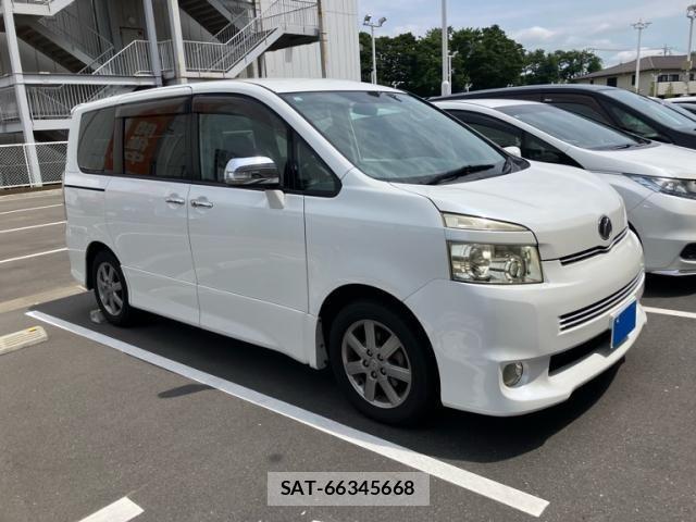 Toyota VOXY 2009-09 7730638-9