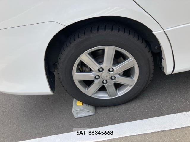 Toyota VOXY 2009-09 7730638-3