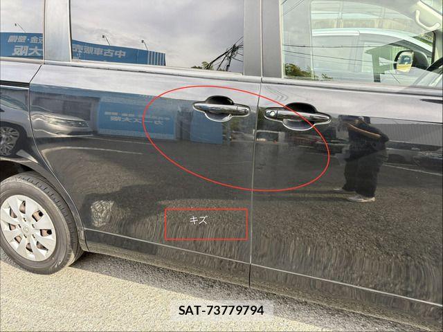 Toyota VOXY 2011-06 7730631-11
