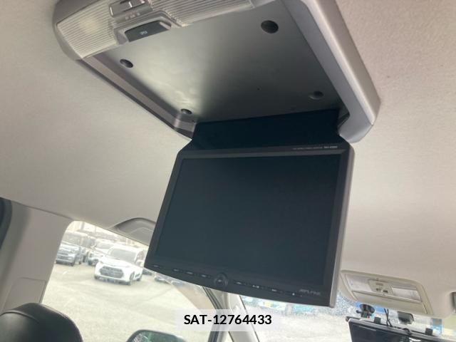 Toyota VOXY 2008-06 7730640-10