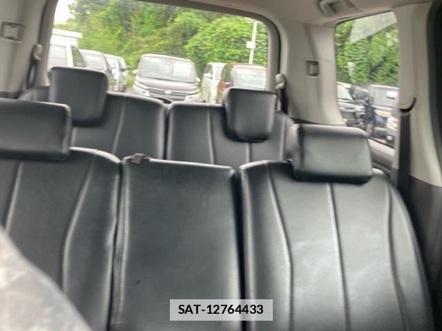 Toyota VOXY 2008-06 7730640-18