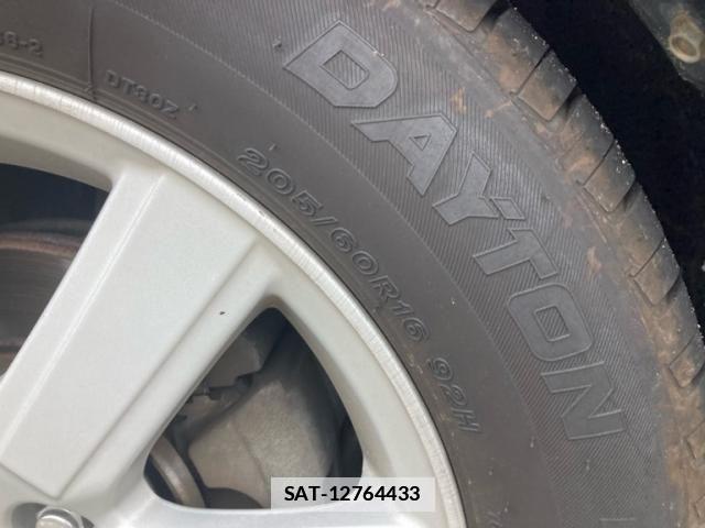 Toyota VOXY 2008-06 7730640-7