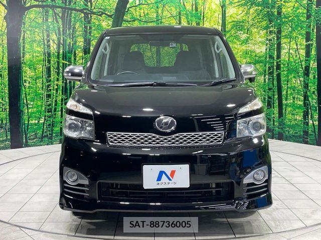 Toyota VOXY 2012-07 7730620-13