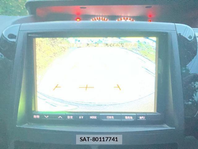 Toyota VOXY 2012-04 7730621-13