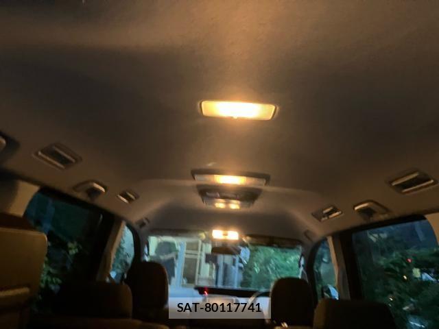 Toyota VOXY 2012-04 7730621-20