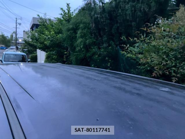 Toyota VOXY 2012-04 7730621-23