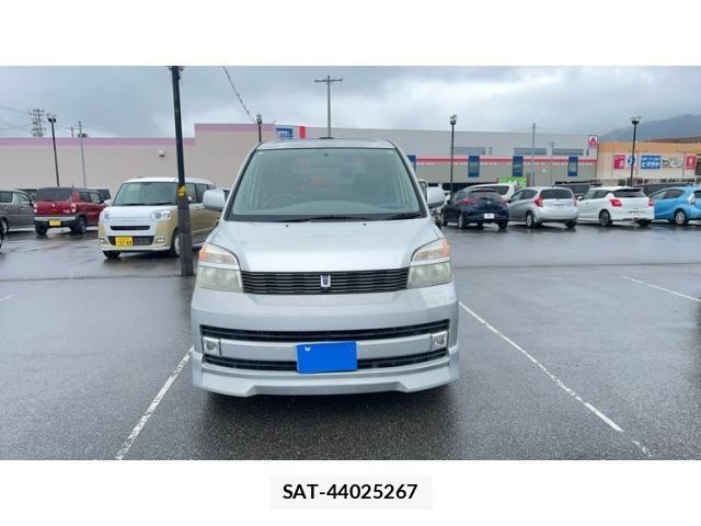 Toyota VOXY 2001-11 7730639-1
