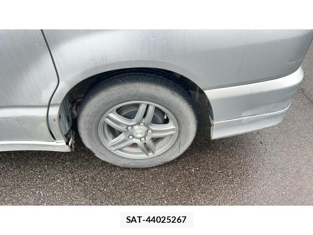 Toyota VOXY 2001-11 7730639-5