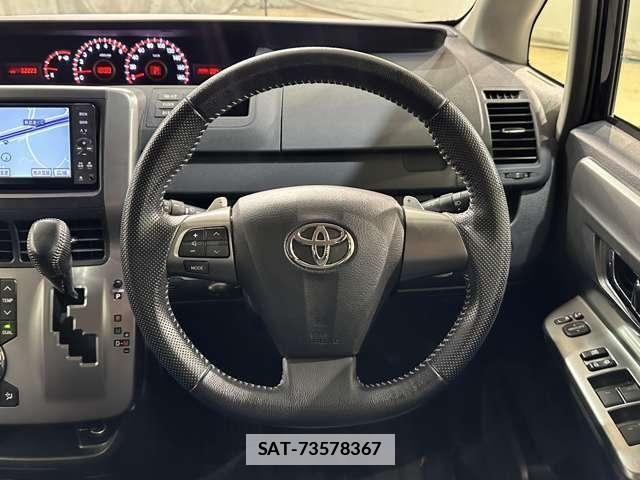 Toyota VOXY 2012-01 7790321-9