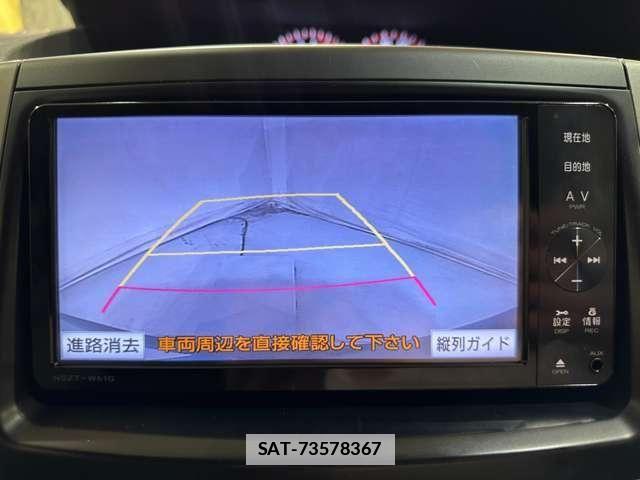 Toyota VOXY 2012-01 7790321-21