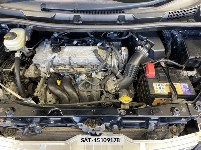 Toyota VOXY 2012-09 7790325-18
