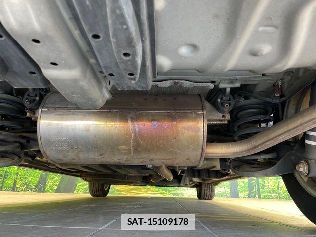 Toyota VOXY 2012-09 7790325-19