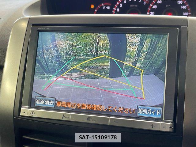Toyota VOXY 2012-09 7790325-4