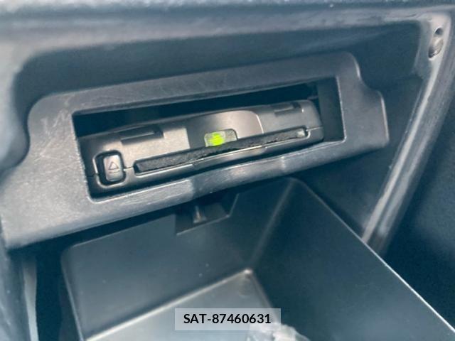 Toyota VOXY 2012-07 7790298-12