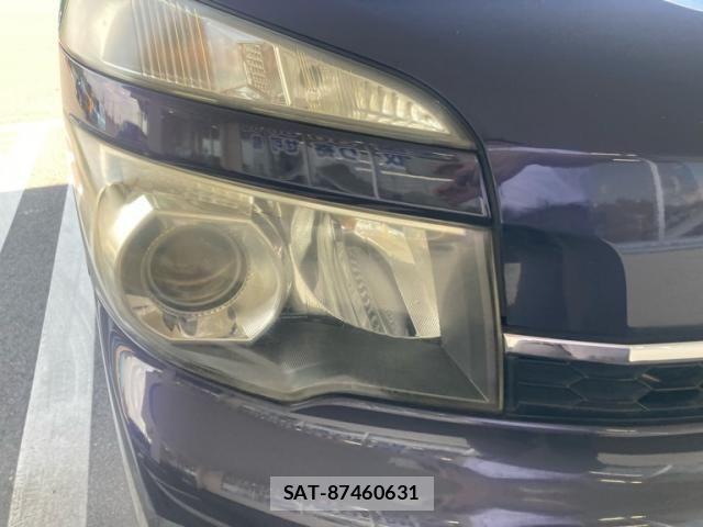 Toyota VOXY 2012-07 7790298-15