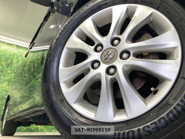 Toyota VOXY 2012-01 7790308-13