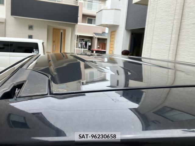 Toyota VOXY 2014-10 7790318-5