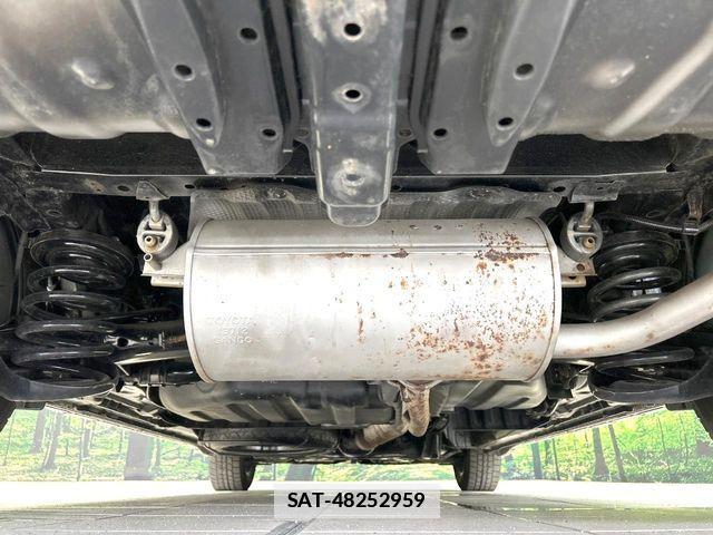 Toyota VOXY 2012-10 7790306-19