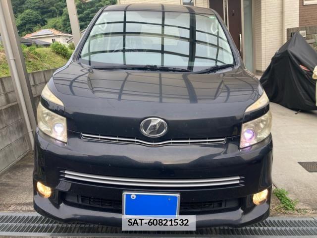 Toyota VOXY 2009-06 7790301-1