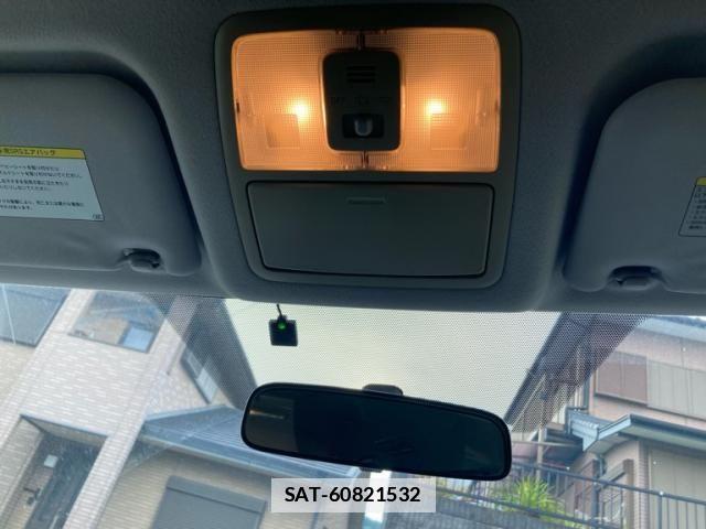 Toyota VOXY 2009-06 7790301-22
