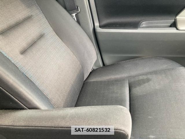 Toyota VOXY 2009-06 7790301-23