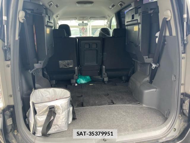 Toyota VOXY 2008-07 7790304-9